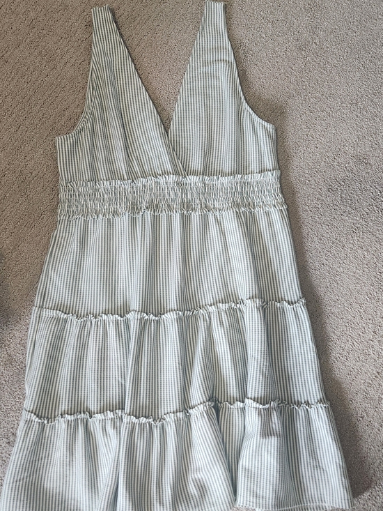 American Eagle Outfitters Dresses & Skirts - American Eagle Striped V-Neck Tiered Sundress in Light Sage